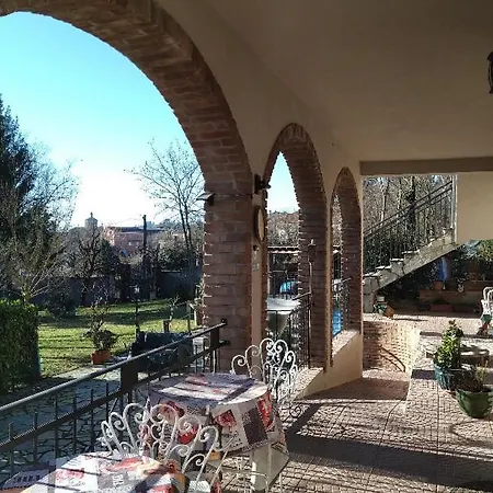 La Corte Dei Samidagi Алессандрия